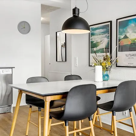 Beautiful Harbor View Apartamento *